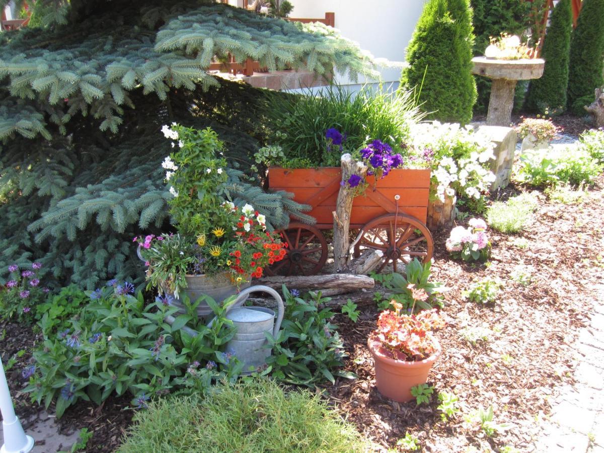 Ferienwohnung Im Schlossgarten Herbsleben Kültér fotó